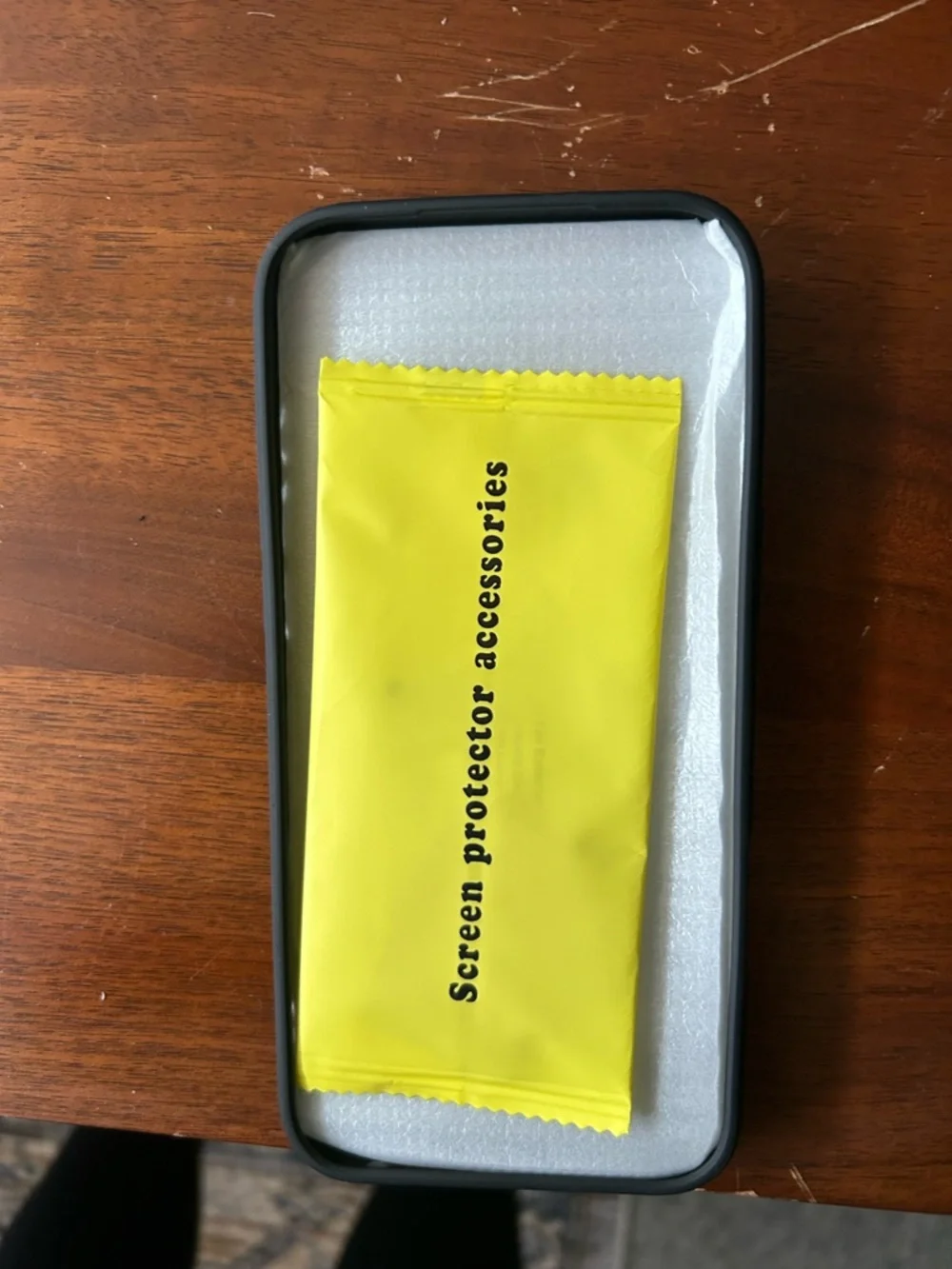 New iPhone 17 max Case with Kickstand and screen protector